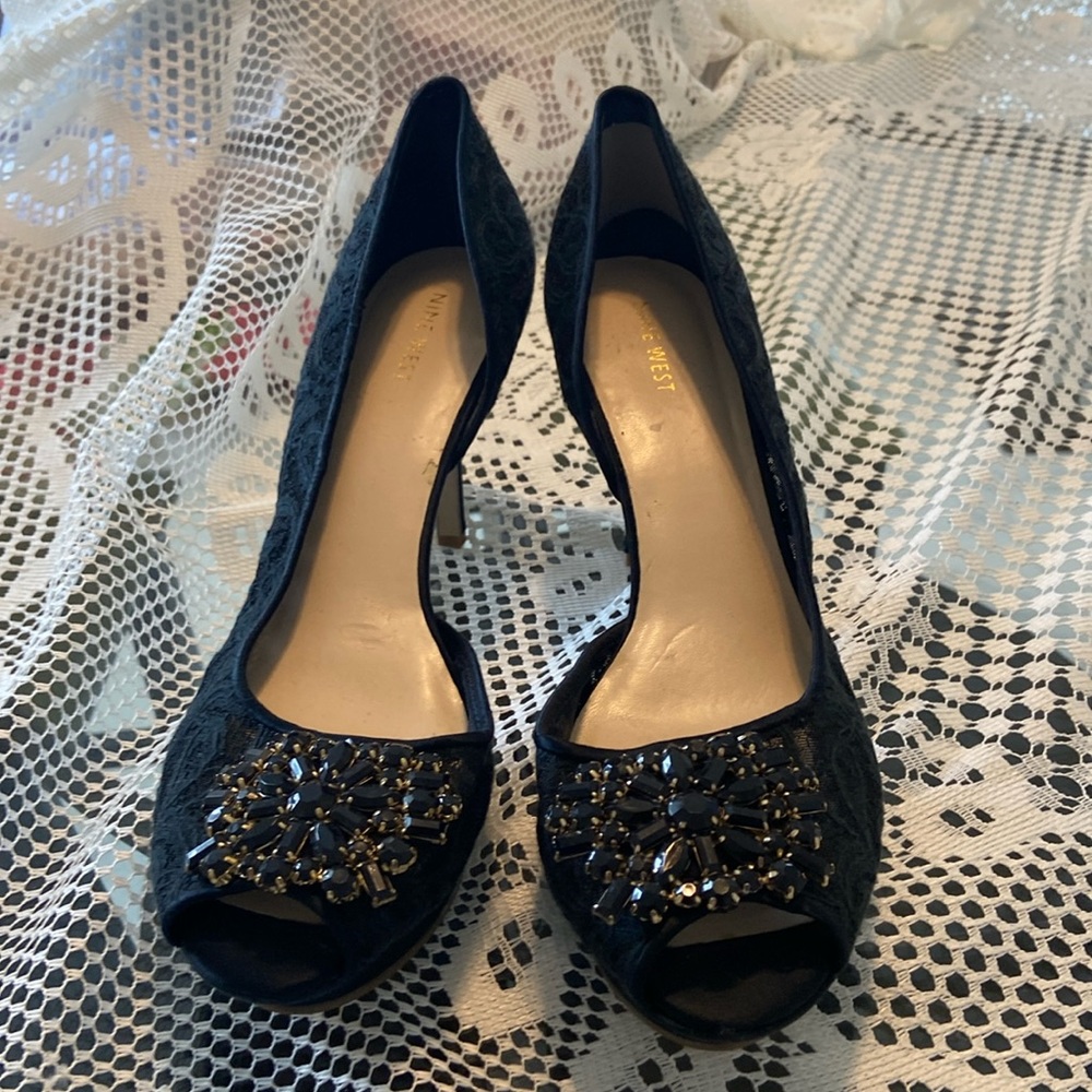 Black Lace Nine West Heels Size 11